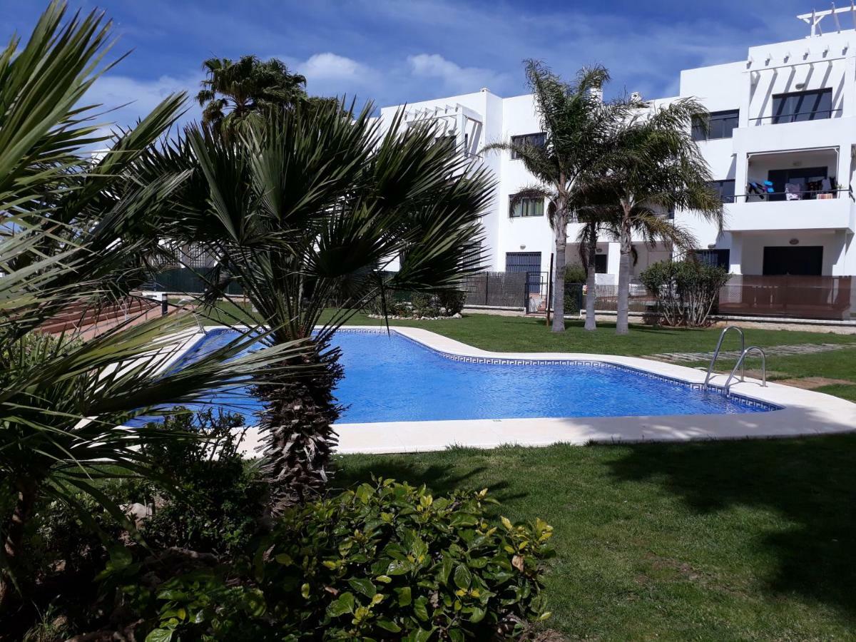 Calle Ana Rossetti Apartment โกนิล เด ลาฟรอนเตรา ภายนอก รูปภาพ