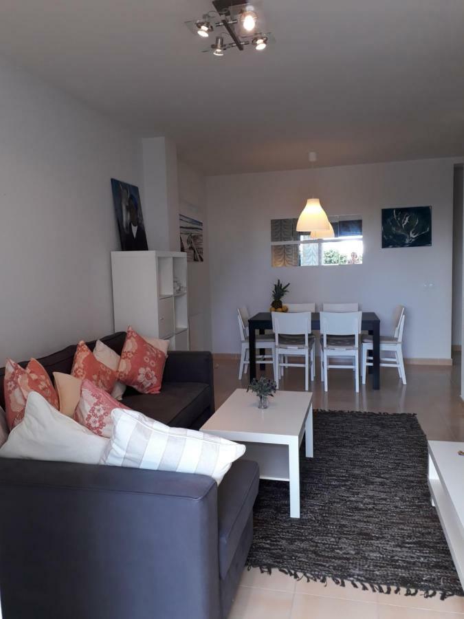 Calle Ana Rossetti Apartment โกนิล เด ลาฟรอนเตรา ภายนอก รูปภาพ