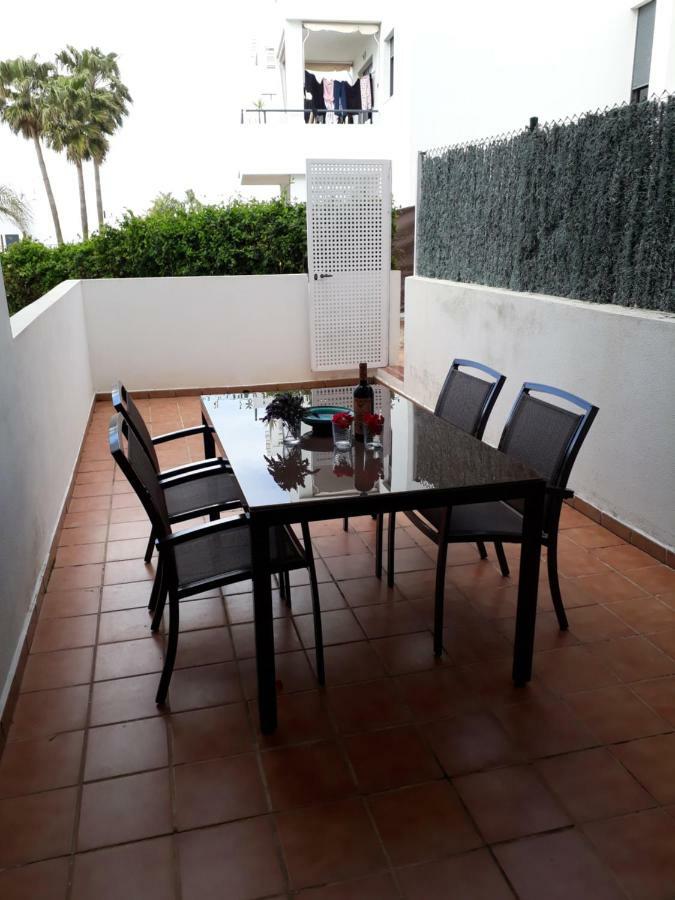 Calle Ana Rossetti Apartment โกนิล เด ลาฟรอนเตรา ภายนอก รูปภาพ
